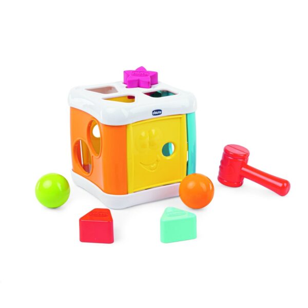 Chicco 2 in 1 Hammer & Nest Cube